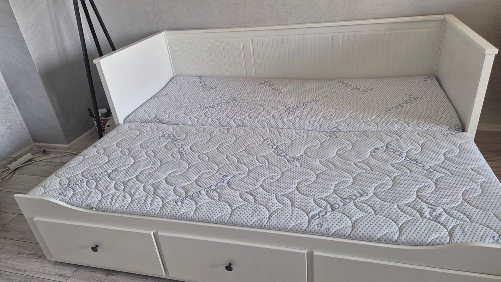 Кушетка Hemnes IKEA-спалня