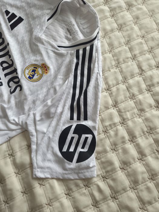 Тениска на Real Madrid