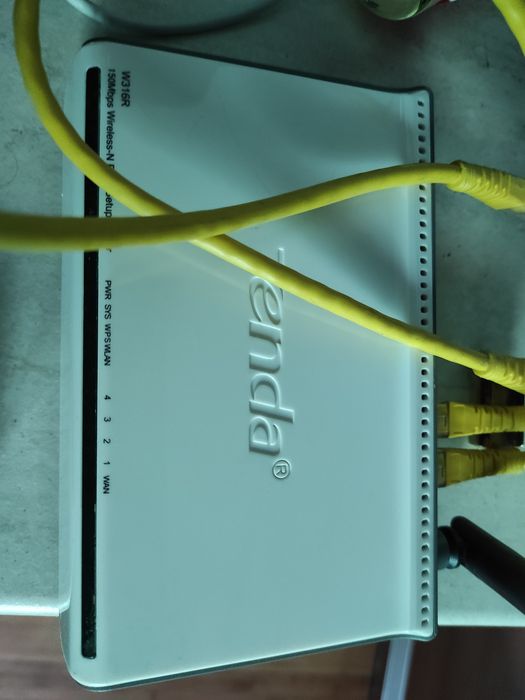 Роутер tenda W316R