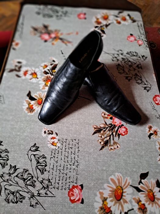 Pantofi piele 42