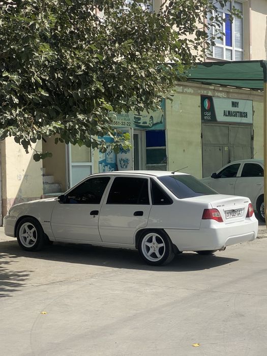 Nexia 2 2015 Prabeg 220000