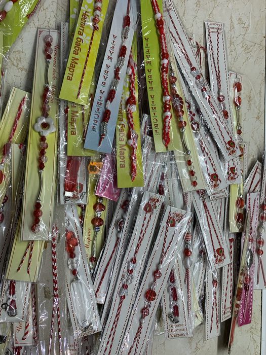 Мартеници на едро - различни видове