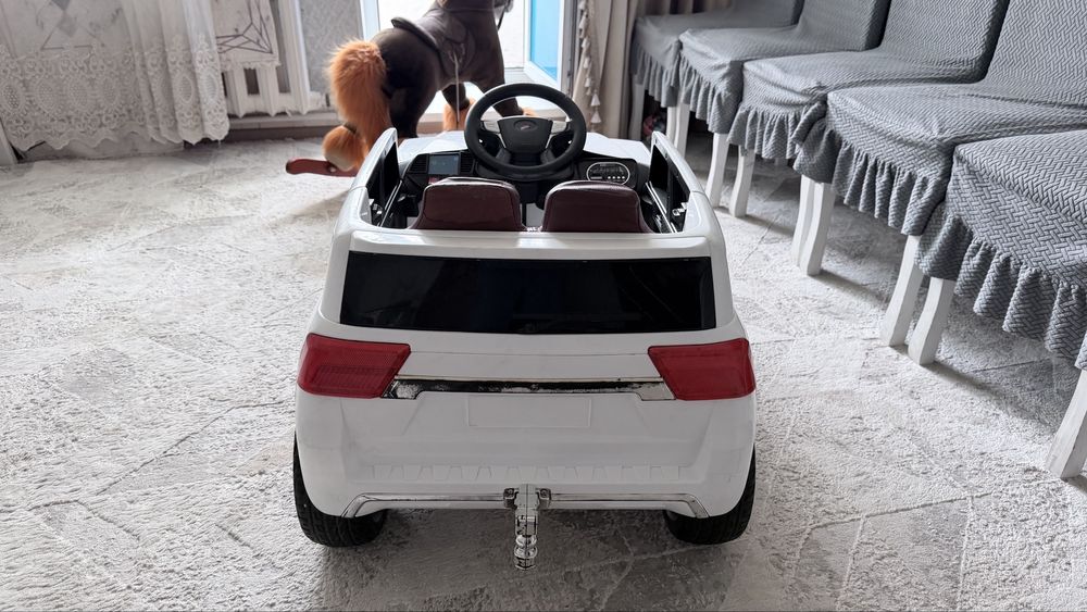 Машина на пульте