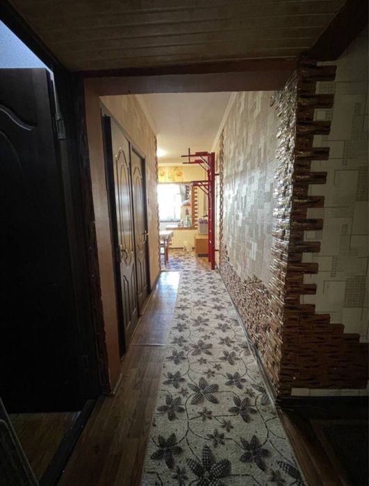 Сергели 1 3 комната 2 этаж,Орт.5-Бекат,Площадь:78м2,Продаетя х