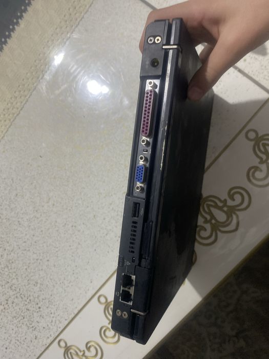 Нотбук заряткасы жоқ