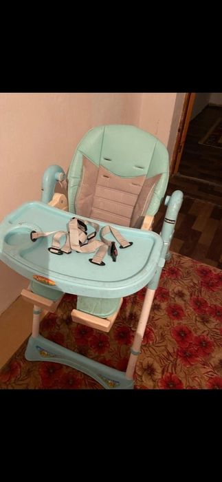 Детский стол для питания еды