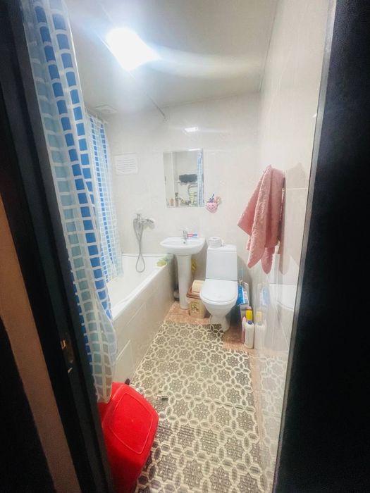 Продаётся 1 ком феруза