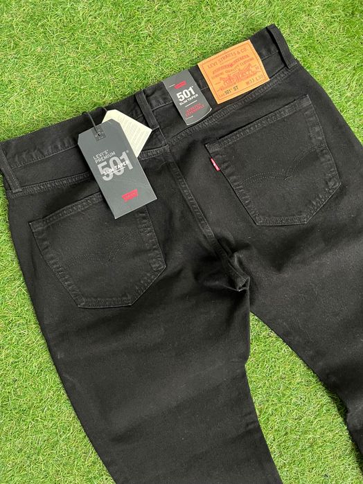 Мъжки дънки : Levi's 501 Slim Taper Jeans 33/30