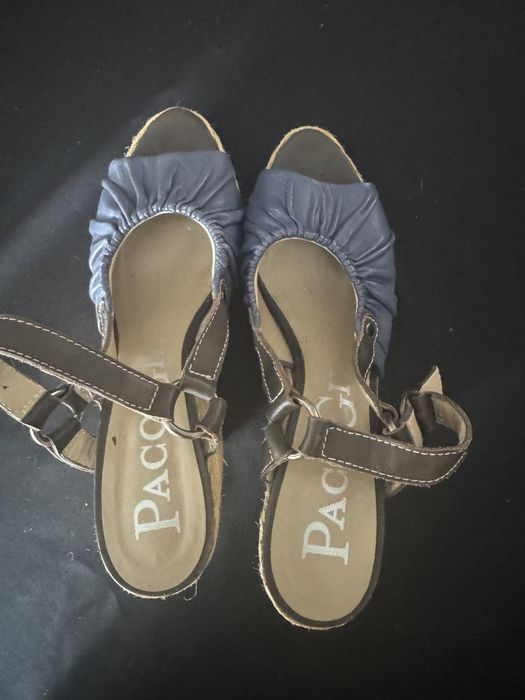 Sandale de piele marimea 39