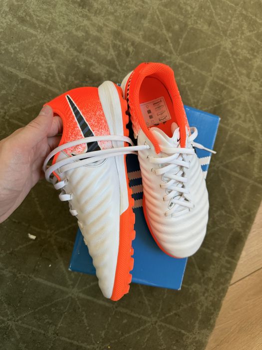 Nike Tiempo Original