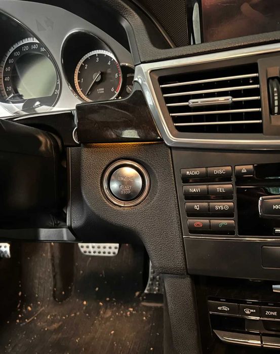 Бутон (копче) за палене тип Start Stop за Mercedes с “Keyless go