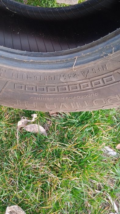 Nokian Rotiiva AT 245/70/16 IllTXL