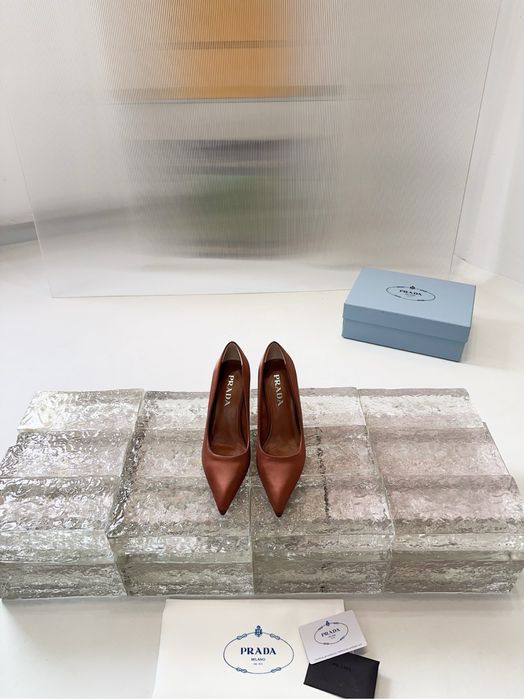 Pantofi prada superbi