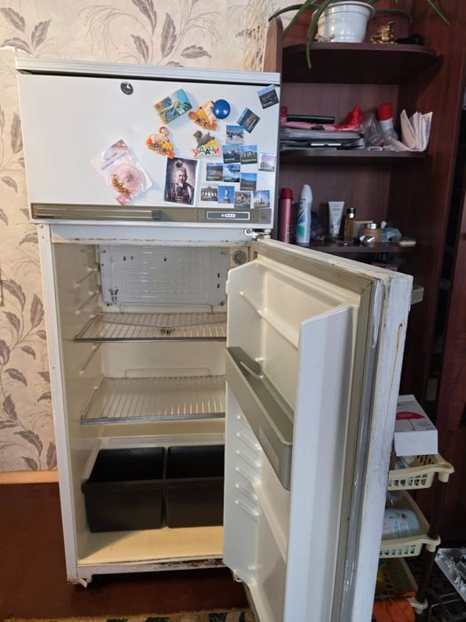 Холодильник бу Минск 15м