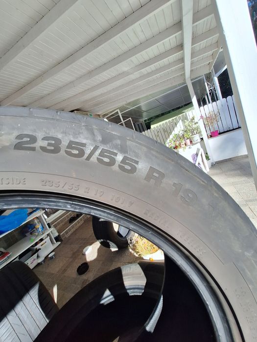 2 броя летни гуми Continental