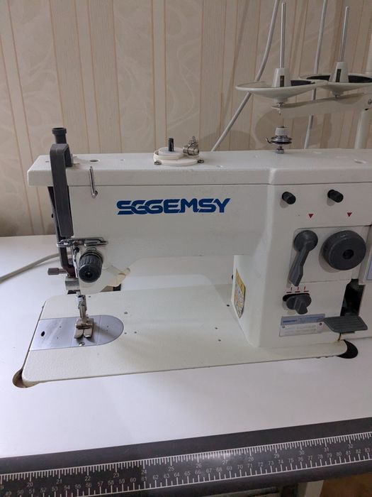 Швейные машины , оверлок