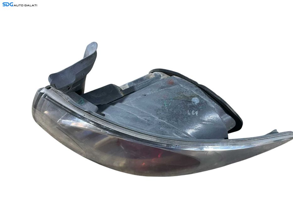 Stop Lampa Tripla Dreapta Caroserie Mazda 6 Break Combi 2002 - 2008 (Interior Prafuit) [LR0339]