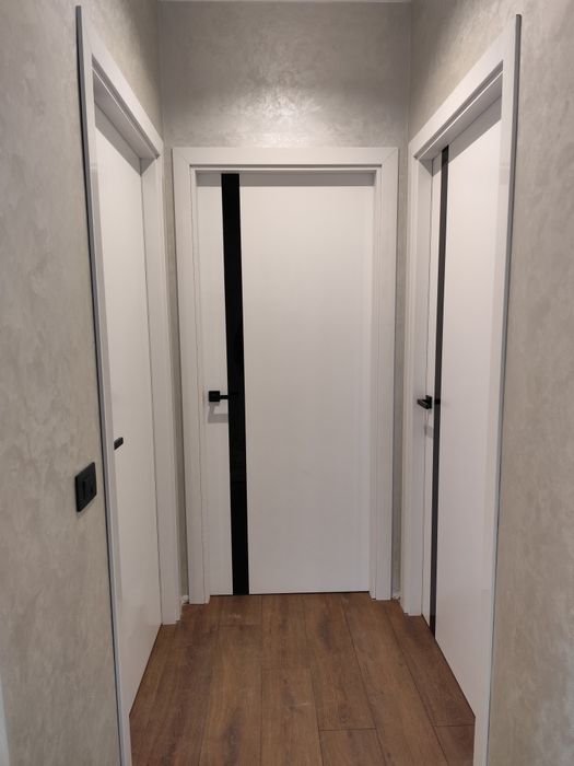 Montaj Uși. MDF, Lemn masiv, PVC, etc.