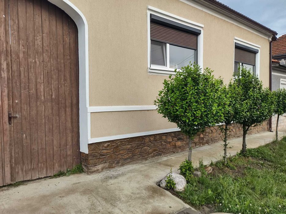 Casa superba la tara de vanzare - judetul Hunedoara