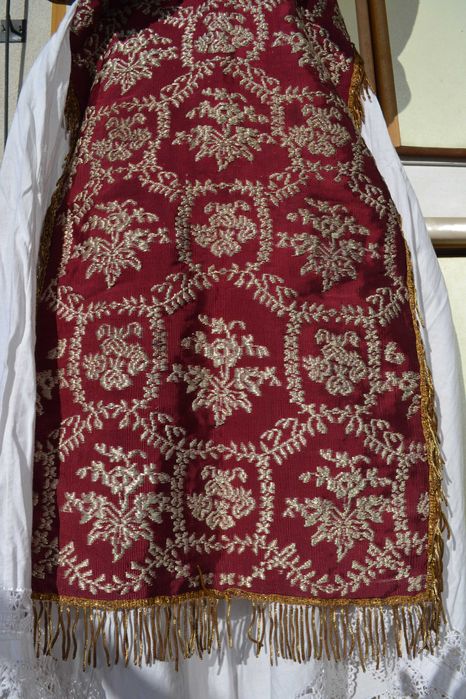 Cotranta de Banat cu fir metalic