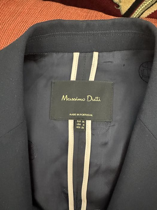 Женский брючный костюм