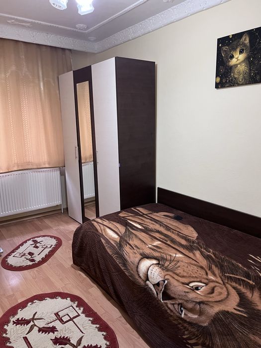 Inchiriez ap 3 camere parter