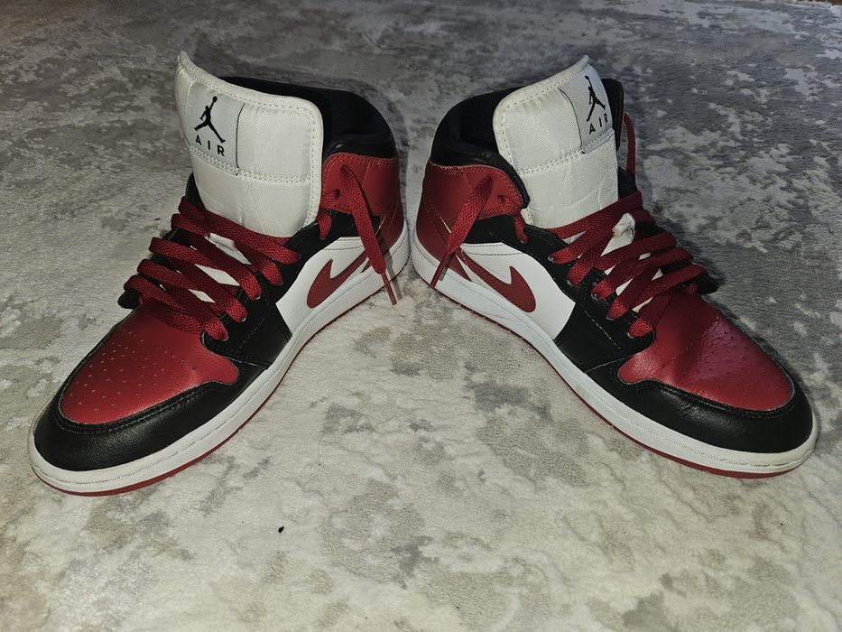 Jordan 1 original   pret negociabil