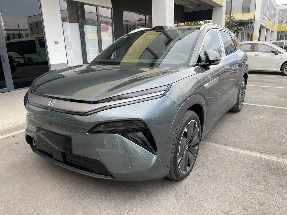 BYD TANG L 2025 срочно продаётся