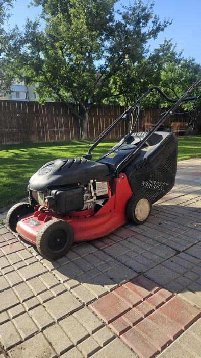 Mașină de tuns gazon MTD 395 PO – motor ThorX 35 OHV – funcțională