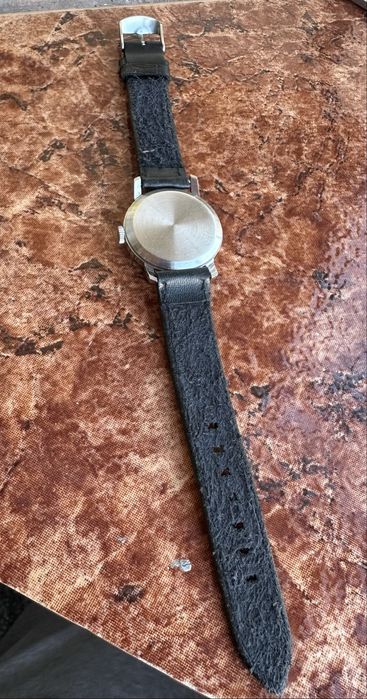 Сьветски часовник Зим -Победа,направен 1980 години