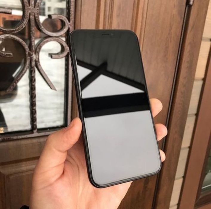 Iphone 11 sotiladi Xolati ideal 80 yomkist garantiya beriladi