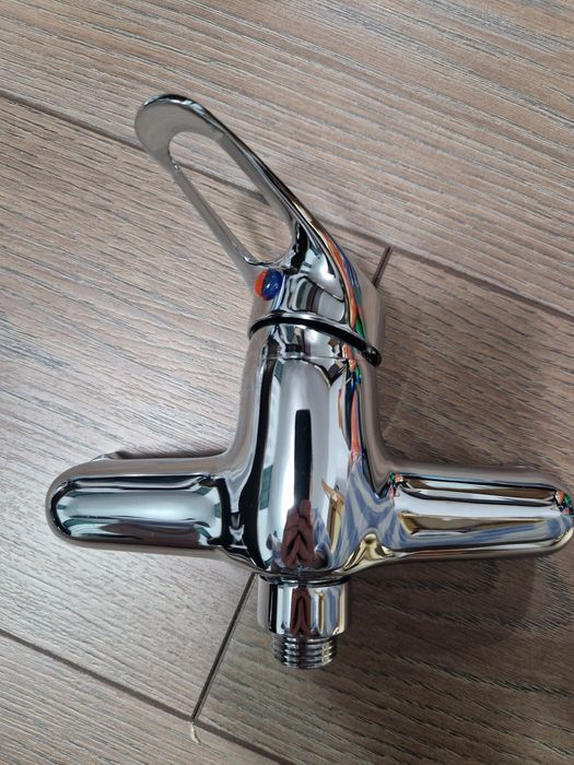 Cap de dus mic/mare ,baterii vana