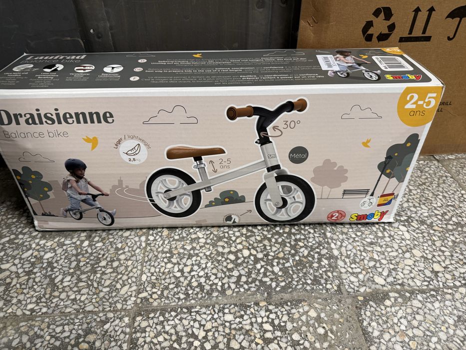 Чисто нов баланс велосипед Smoby Draisienne 2–5 г.