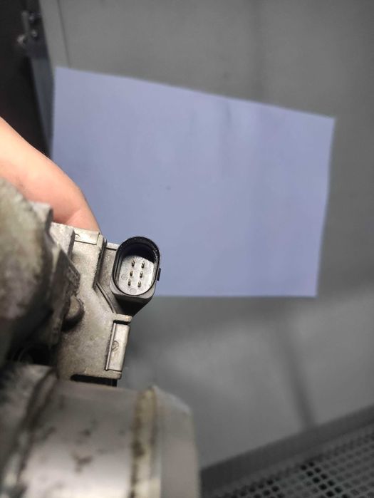 Clapeta acceleratie volkswagen vw golf 5 1.4 tsi cod 03c133062d