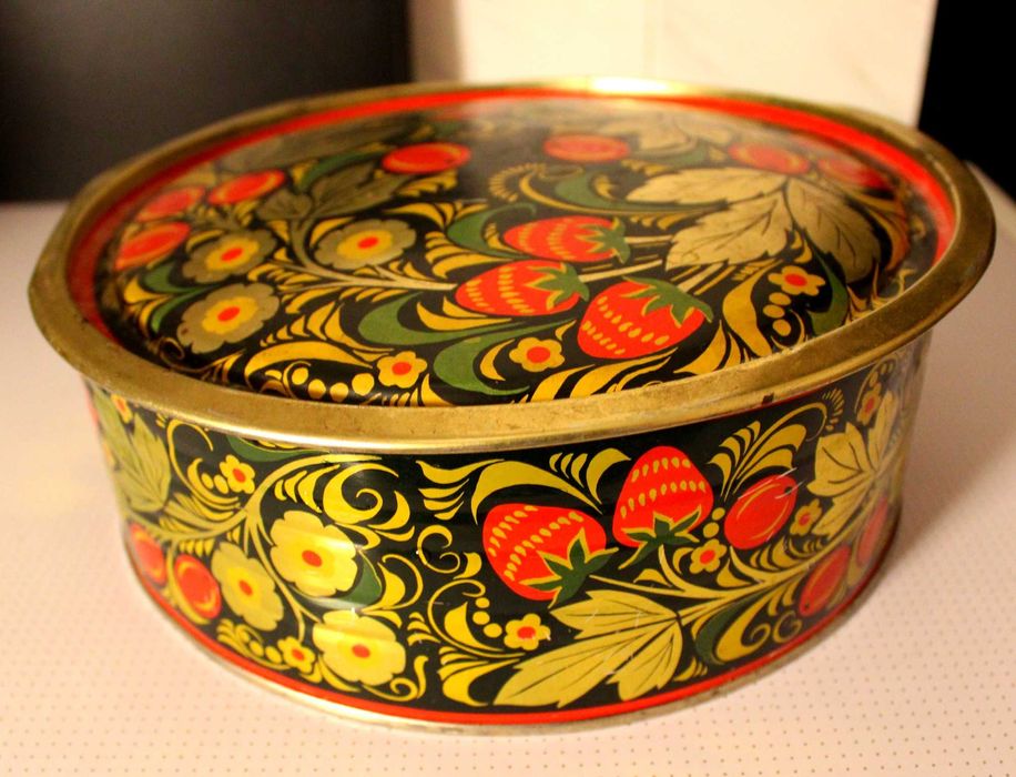 Набор банок металлических