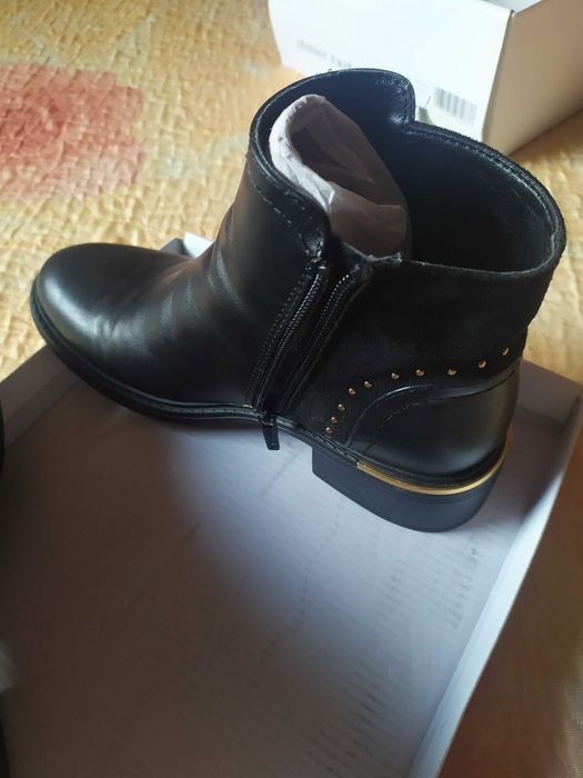 дамски нови обувки 37номер