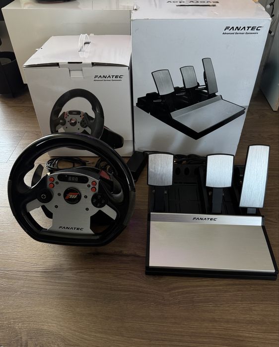 Fanatec CSR Гейминг волан/ симулатор/ конзола