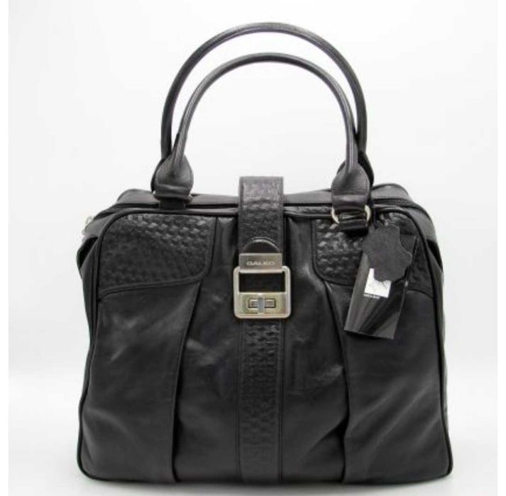 Продавам чанти-маркови