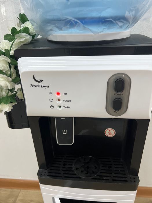 Кулер с подогревом воды