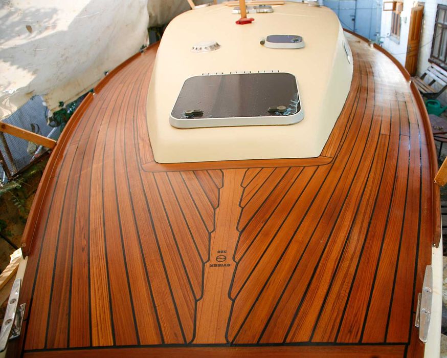 Лак на основе алкидно-уретановых смол от компании Belinka