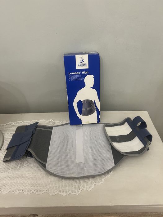 Дорзално-лумбален подържащ колан