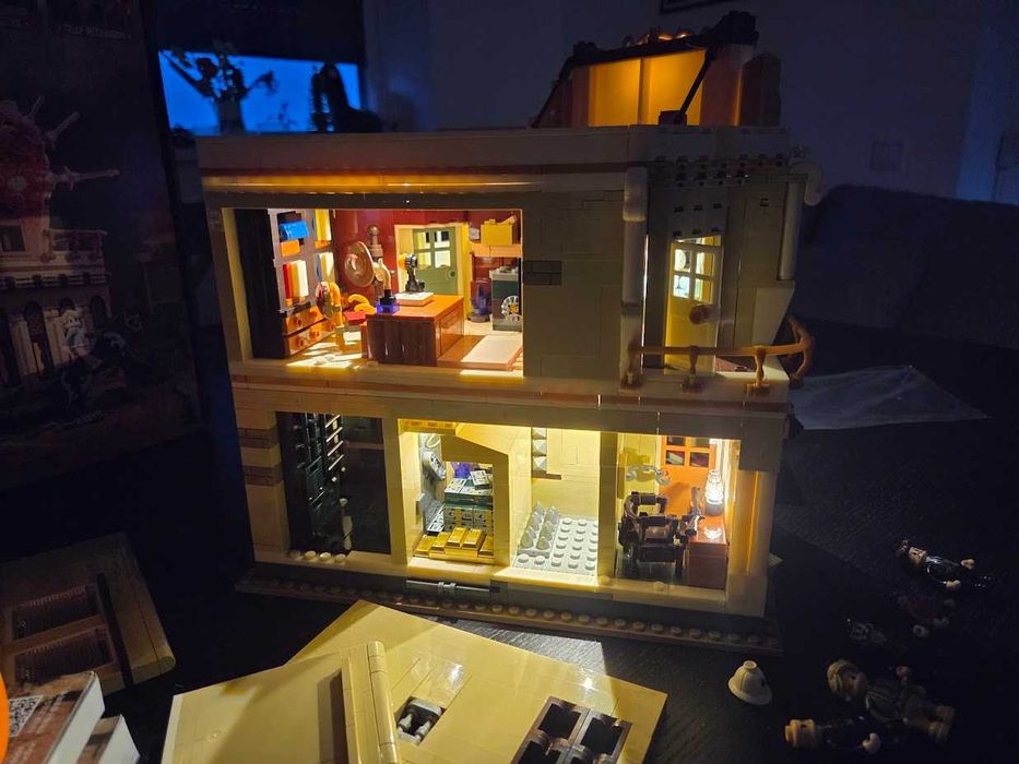 Lumibricks 14013 Western Bank Heist, Asamblat