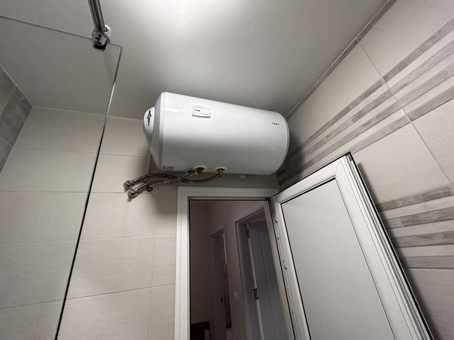 Дава се под наем Двустаен апартамент в Пловдив, Остромила - 56 кв.м за 325 € - Снимка #6