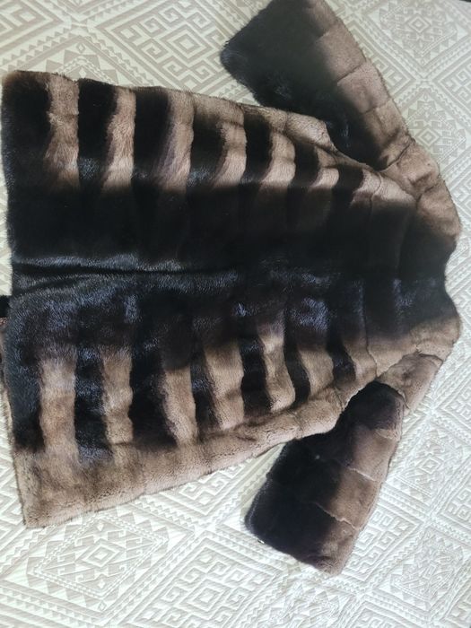 Продаётся Норковая шуба