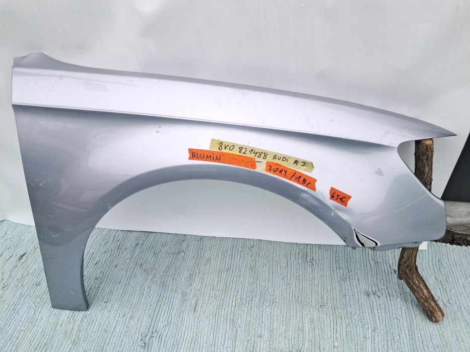 Калник Audi A3 2013/2019г алуминиев