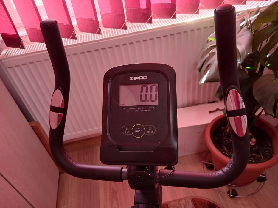 Bicicletă fitness