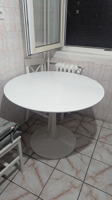 Masa bucatarie/living