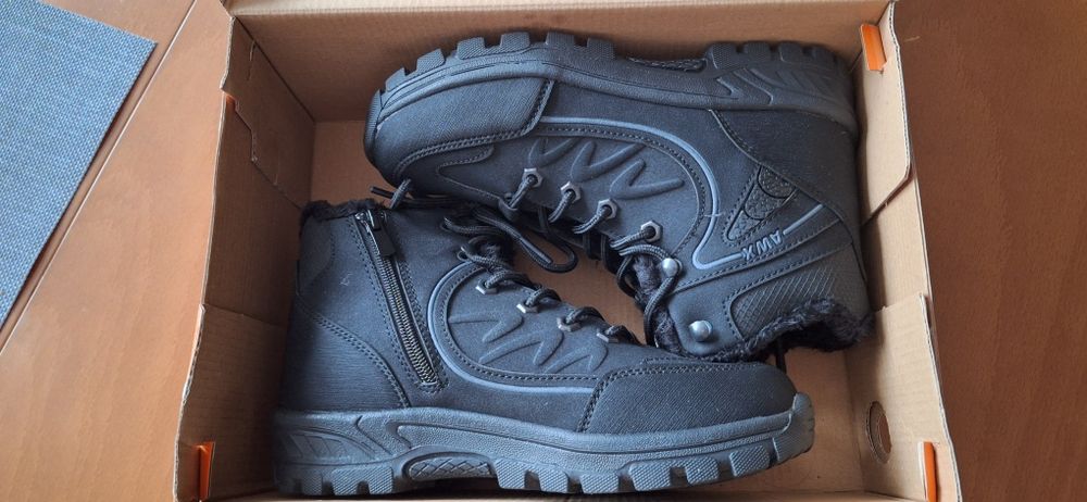 Зимни дамски боти 38 размер