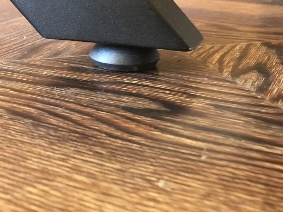 Метални крка за маса трапезна ,холна,кухненска