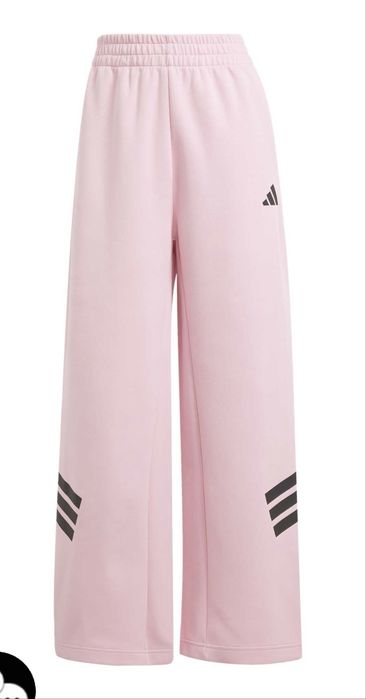 Дамски анцуг Adidas